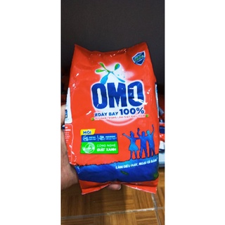 BỘT GIẶT OMO 800G