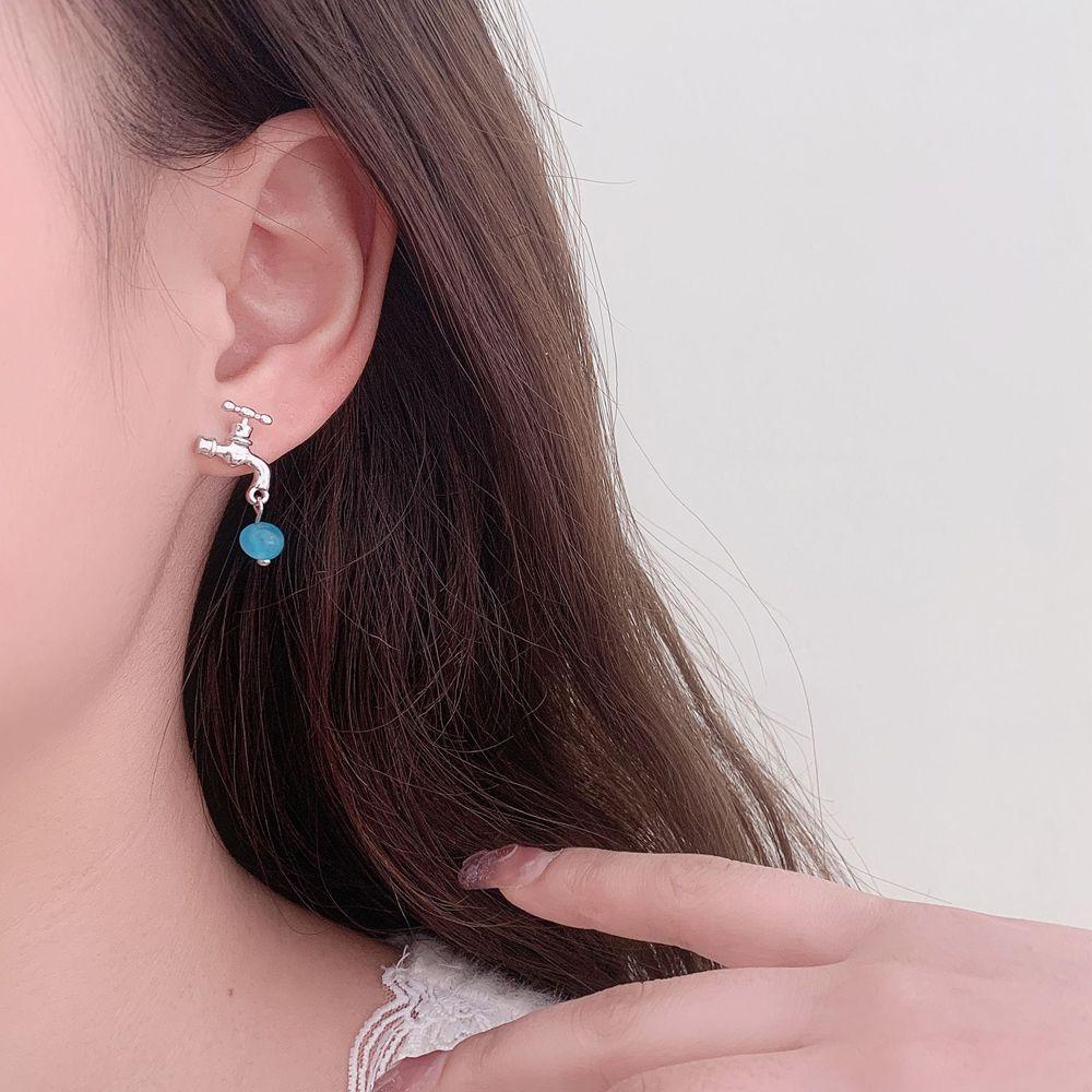 Bông Tai Kim Loại Hình Vòi Nước Sáng Tạo Dễ Thương Cho Nữ