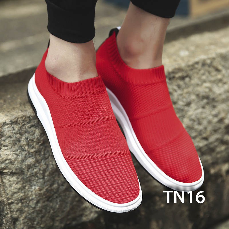 Giày Thể Thao Chất Vải Cao Cấp Đế Êm Kiểu Dáng Thể Thao [ TN16- Màu Đỏ ]
