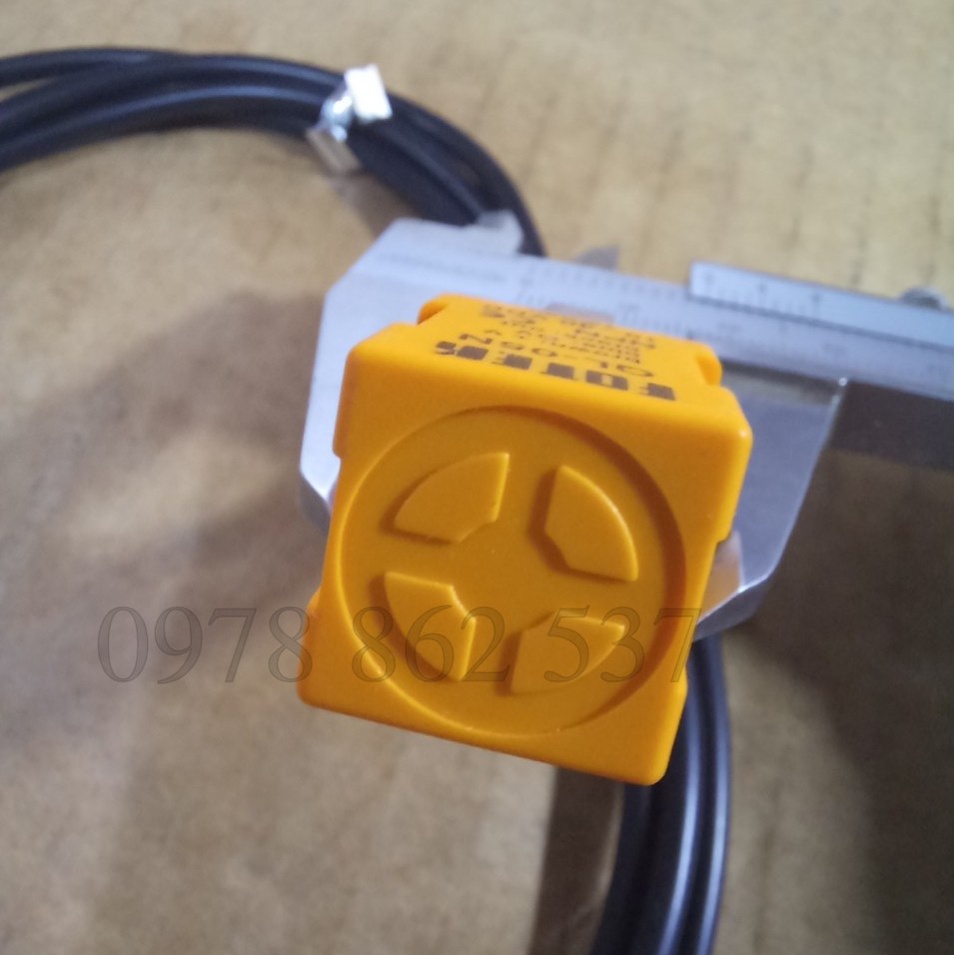 Cảm biến tiệm cận QL-05N