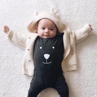 Áo len zara tai gấu