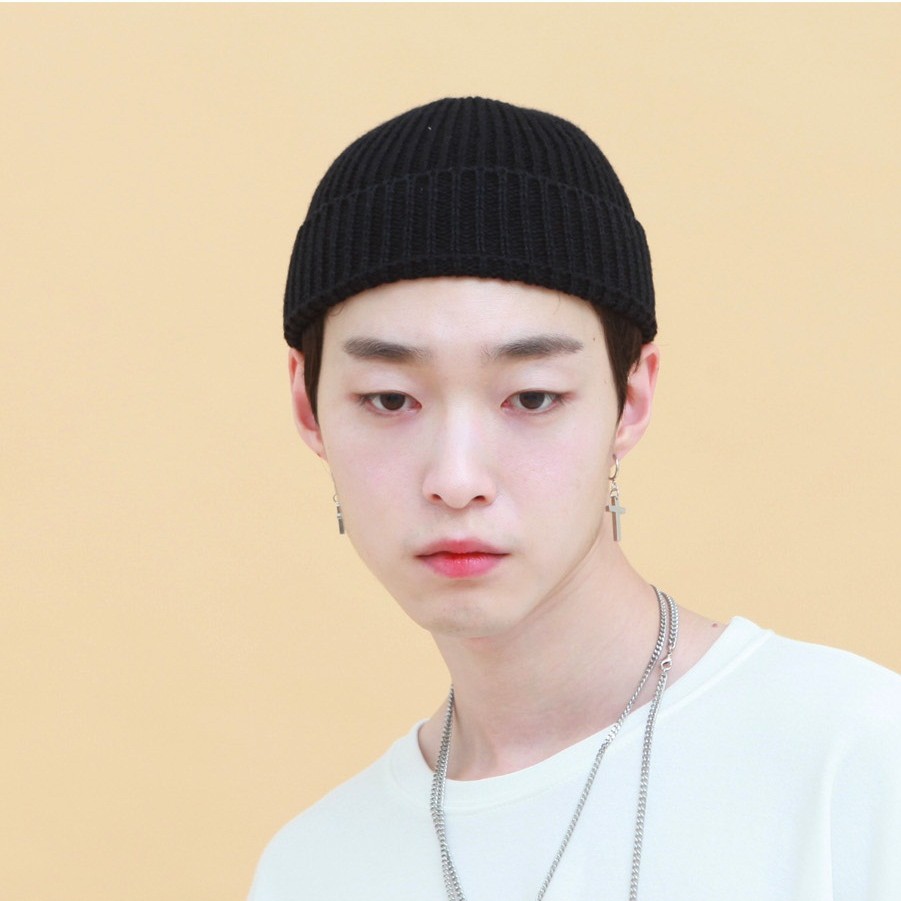 RYAN - Short Beanie Hat