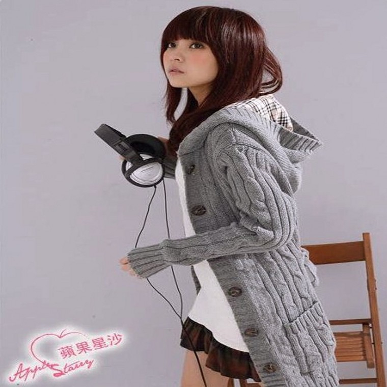 Medium and long thin plaid shirt tie tie thick sweater