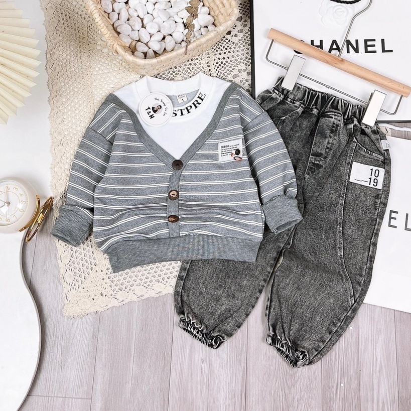 Đồ bộ bé trai, Set thu đông 2022 gồm áo tay dài nỉ sweater kẻ ngang và quần jeans dài cho bé từ 7 - 18 kg, DUCK 392