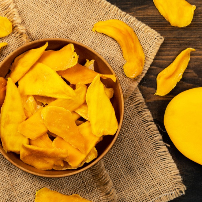 Xoài Sấy Dẻo Đà Lạt YUKI FARM Gói  100G - Hoa Quả Sấy Dẻo Thơm Ngon Mềm Ngọt Organic Chất Lượng Cao Tốt cho Sức Khỏe