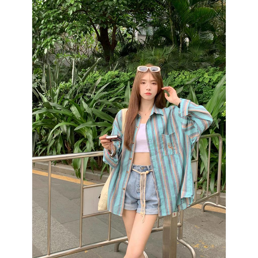 「 WELOVE1 」Áo Sơ Mi Chống Nắng Tay Dài Thêu Họa Tiết Sọc Xanh Lá Tương Phản Đa Năng Cho Nữ