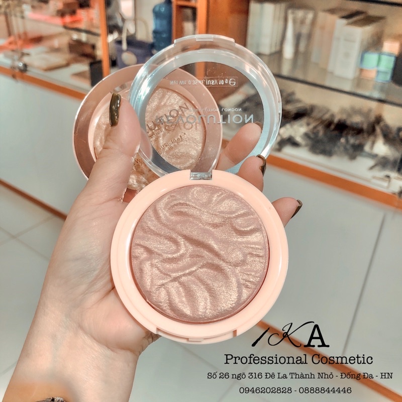 Phấn bắt sáng REVOLUTION HIGHLIGHTER RELOADED