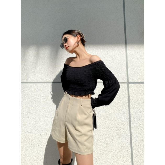 Quần short ngắn cơ bản xếp li thời trang GAGO màu kem GO3794