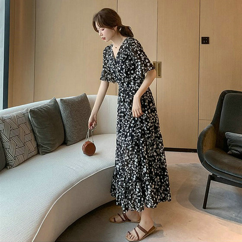 Đầm Voan Hoa Dài Qua Gối Cổ Chữ v Màu Đen Thời Trang Cho Nữ