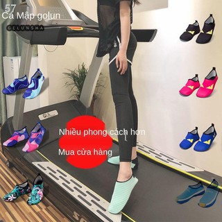 Giày thể thao trong nhà yoga cho nam và nữ chống trượt đế mềm nhẹ thoáng khí tập gym đặc biệt bỏ dây dục nhịp điệu