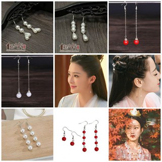 Khuyên tai cổ trang đơn giản