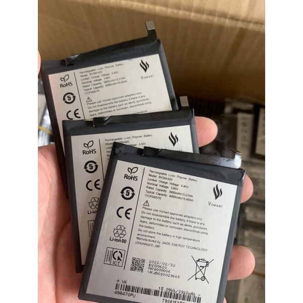 Pin Vsmart Live_Live1_V620A new zin 100%