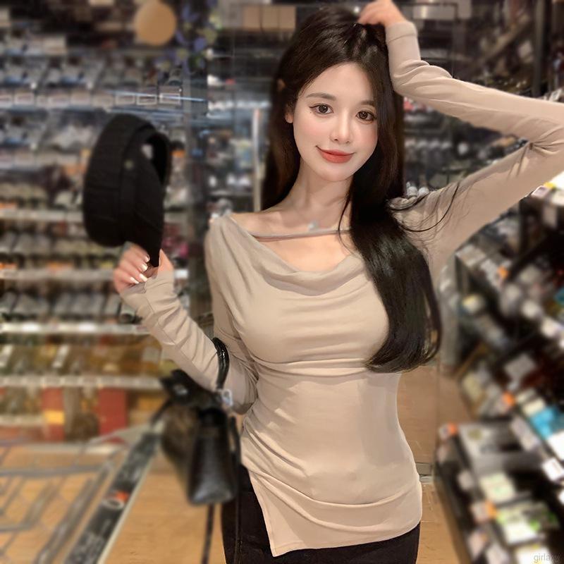 Áo thun tay dài cổ xéo màu trơn ôm dáng thời trang cho nữ