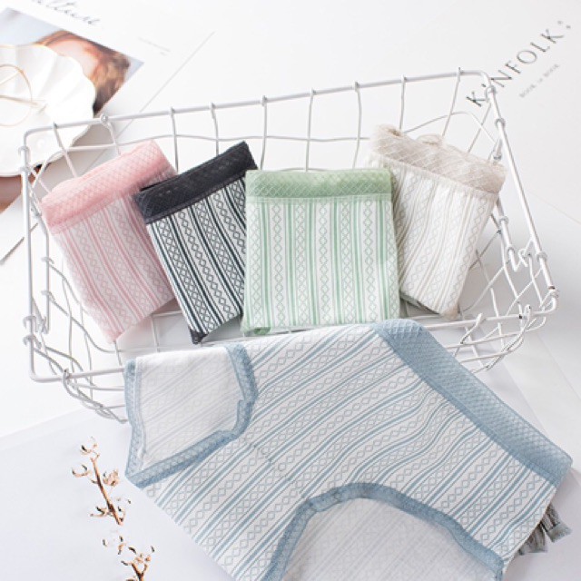 Quần Lót Nữ Cotton Y Tế Phối Cạp Ren 045, Kẻ Sọc trẻ trung, năng động | WebRaoVat - webraovat.net.vn