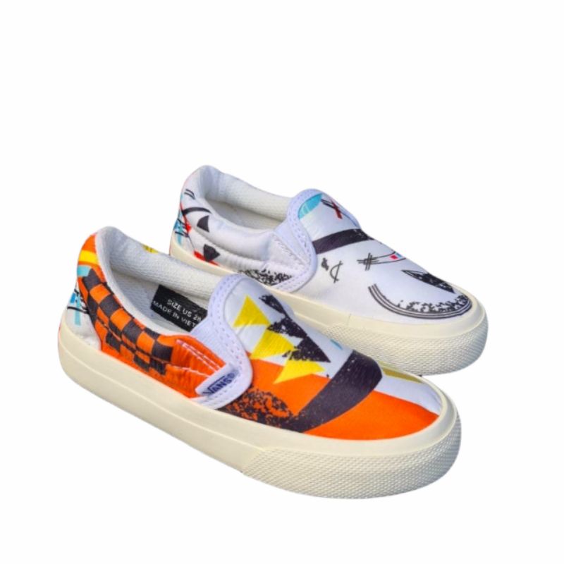 Giày Vans MOMA SLIP ON WHITE DT