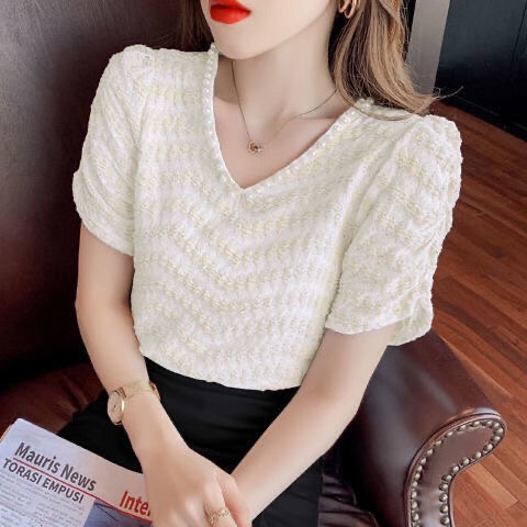 Áo sơ mi ngắn tay nữ cổ chữ V đính hạt ngọc cao cấp mùa hè 2021 | BigBuy360 - bigbuy360.vn