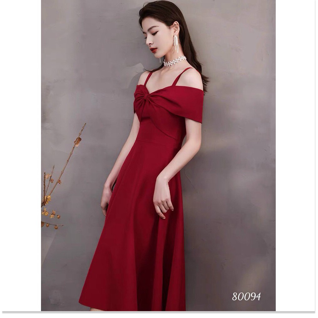 ĐẦM FORD,THIẾT KẾ HỌA TIẾT TRƠN NHƯNG KHÔNG KÉM PHẦN SANG TRỌNG,ĐẶC BIỆT LÀ CHẤT LIỆU VÃI THOÁNG MÁT  THỜI TRANG KME.STO