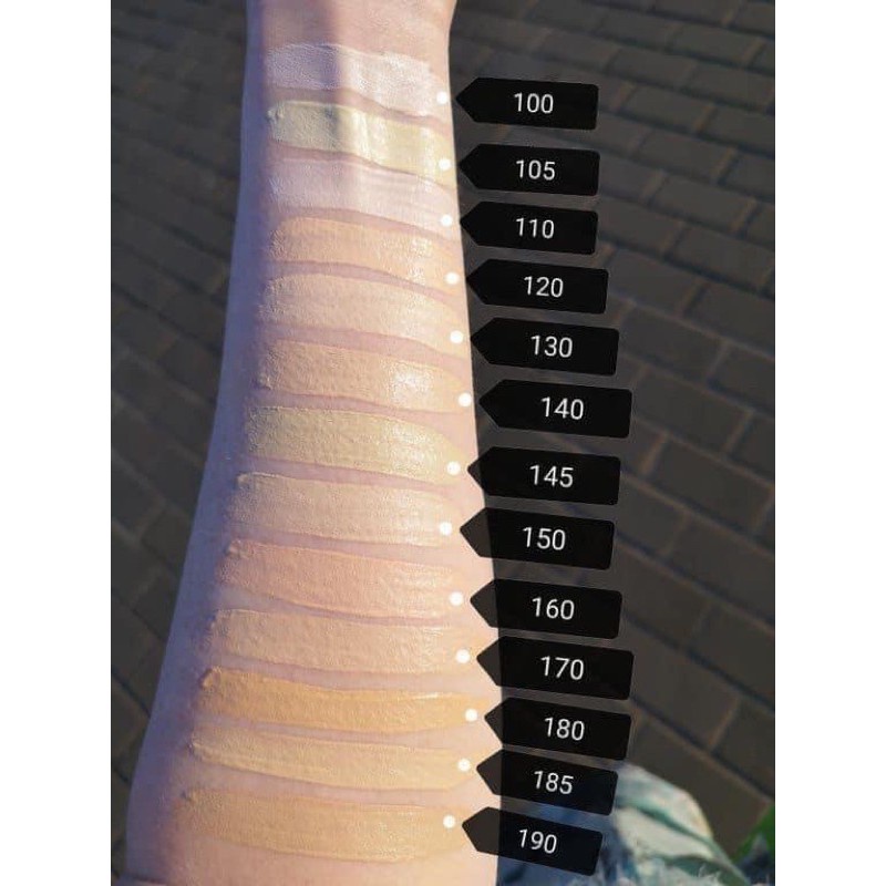 Kem nền Fenty Beauty Pro Filt'r Soft Matte Longwear Foundation mini 12ml (ảnh tự chụp)