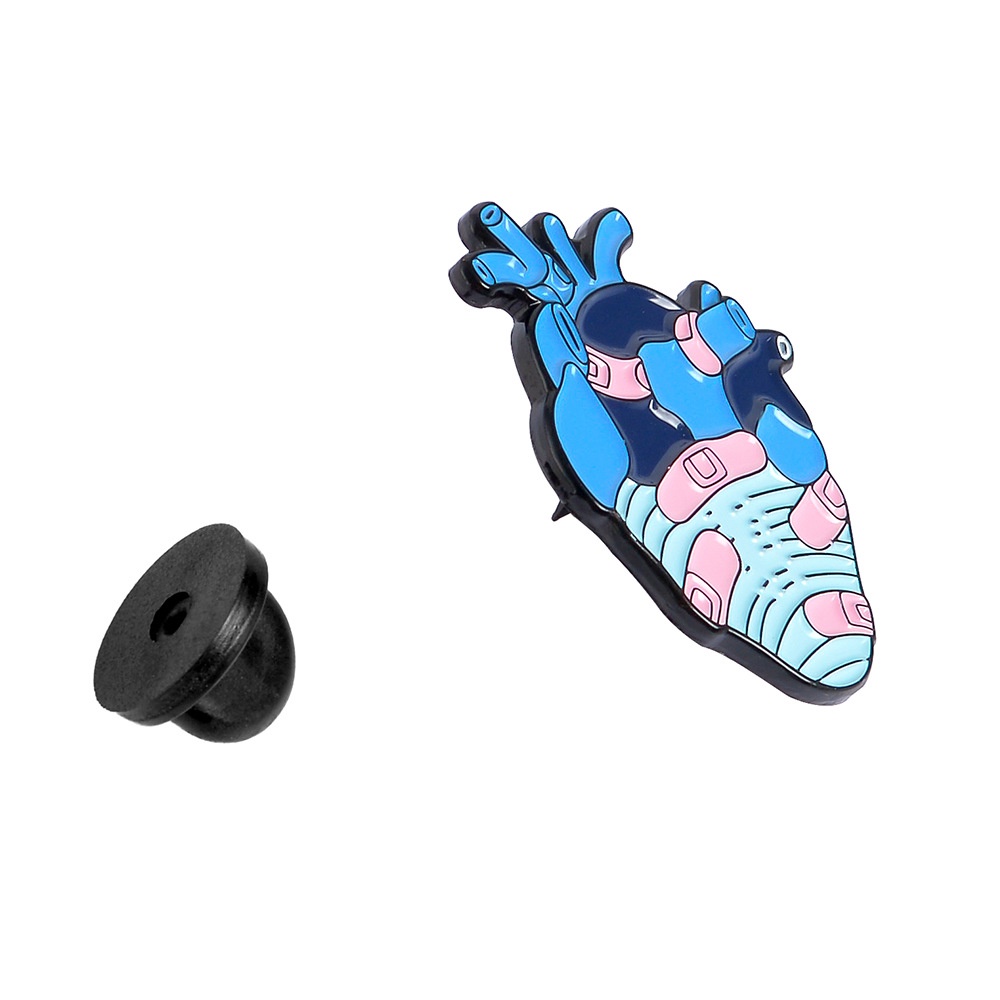 Ghim cài áo MISS ZOE hình trái tim hoạt hình dễ thương