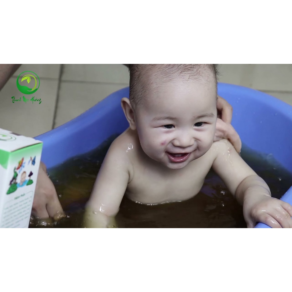 Cao tắm bé thảo mộc thiên nhiên Mẹ Tấm Thanh Mộc Hương - 320ml