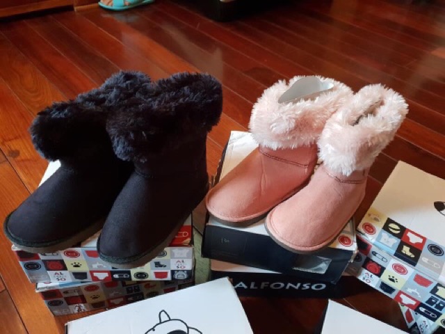 Boots lông Afonso xuất hàn dư xịn nguyên hộp