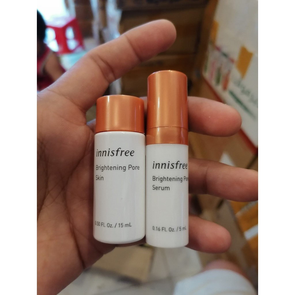Nước Hoa Hồng Mini Innisfree Green Tea Seed Skin 15ml