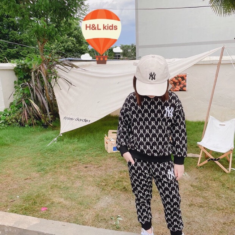 Bộ dài bé gái N.Y