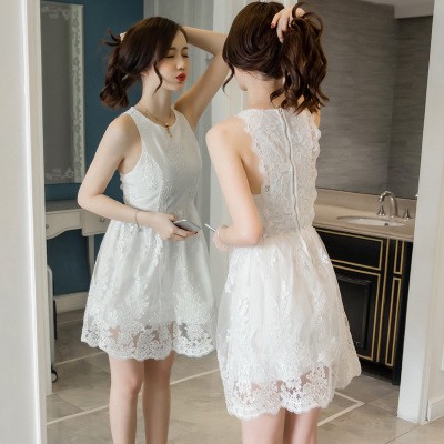 Đầm trắng dự tiệc họa tiết ren BA0542