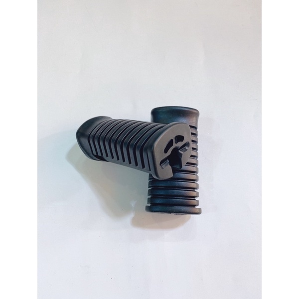 Cặp 2 cái cao su để chân trước Future cũ, cao su gác chân trước Fu