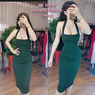 Đầm body cúp ngực cổ yếm