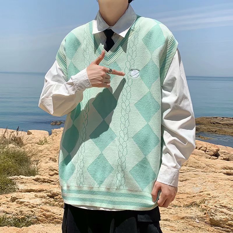 Áo sweater sát nách form rộng trẻ trung cho nam