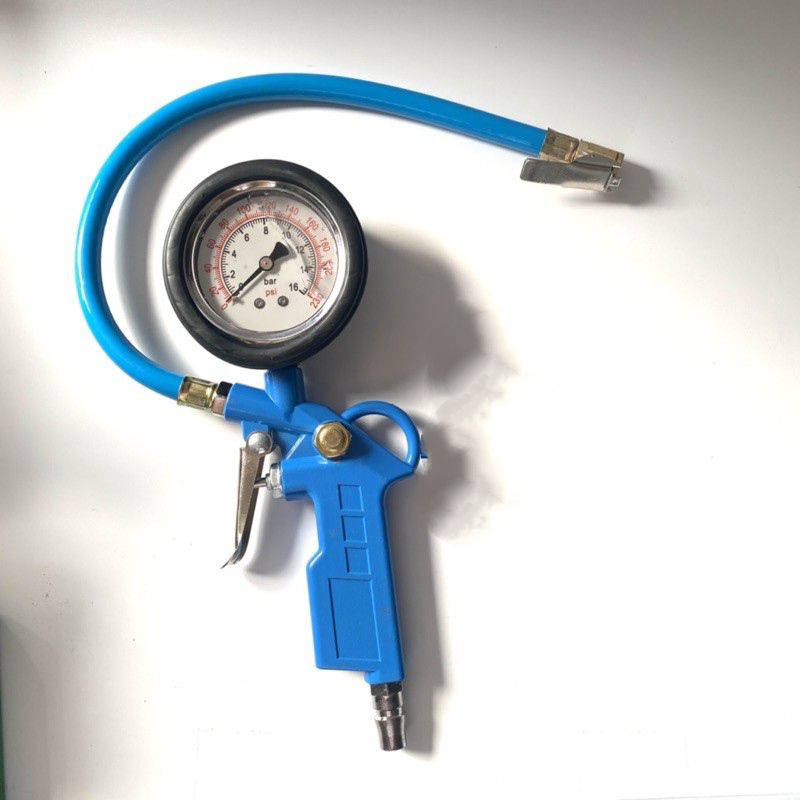 Đầu Vòi Bơm Ô Tô - Xe Máy , Đồng Hồ Đo Áp Suất Lốp Xe