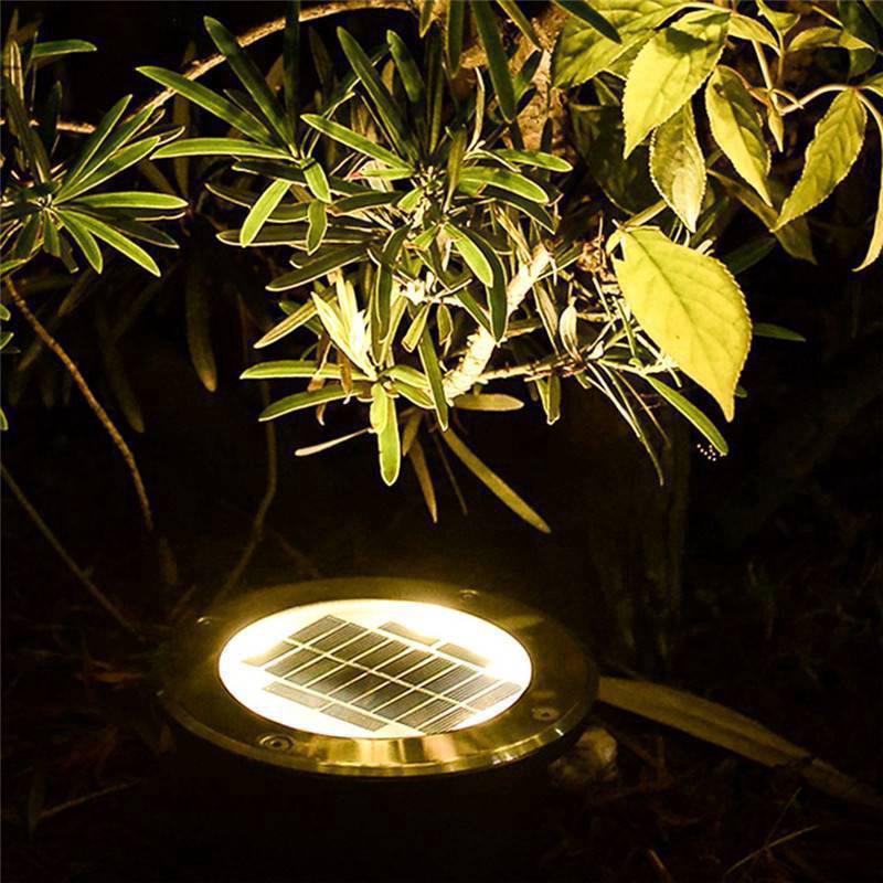Đèn led 8 bóng năng lượng mặt trời