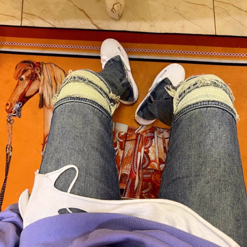 Quần jeans For Amiri rách gối