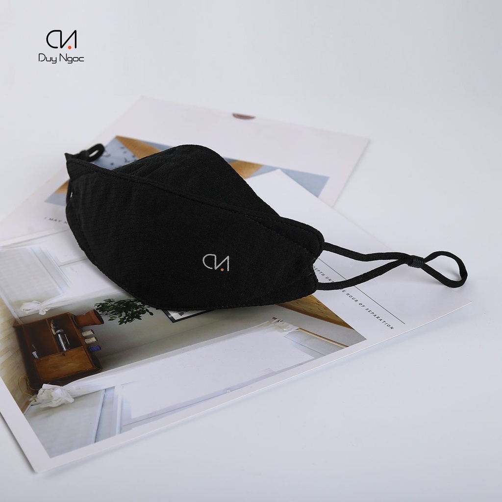 Khẩu trang vải KF94, vải Mesh 4 lớp cao cấp Duy Ngọc, thoáng mát, chống bụi mịn, có nút điều chỉnh kích thước (1762)