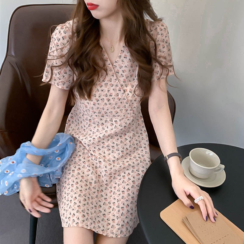 Đầm Hoa Ngắn Tay Cổ Chữ V Xinh Xắn Kiểu Pháp Dành Cho Nữ | BigBuy360 - bigbuy360.vn