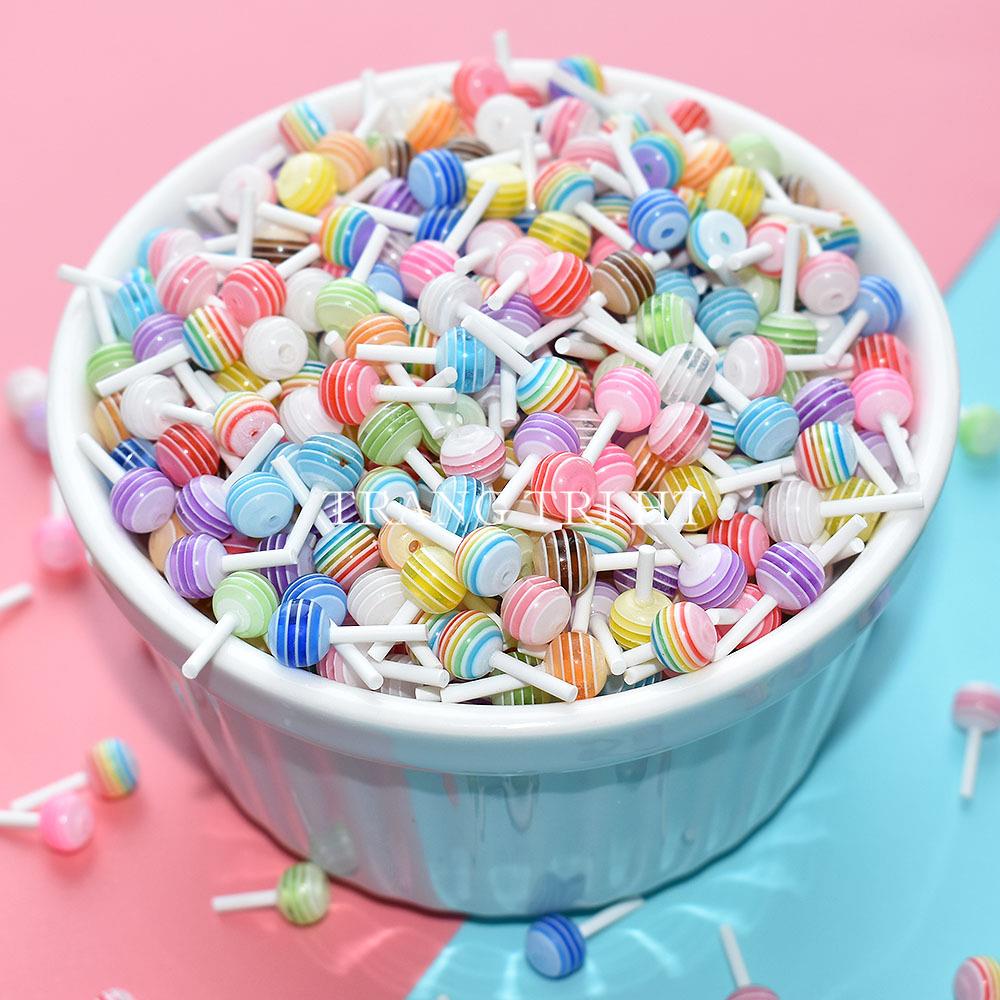 Mô hình kẹo mút tròn charm slime phụ kiện trang trí