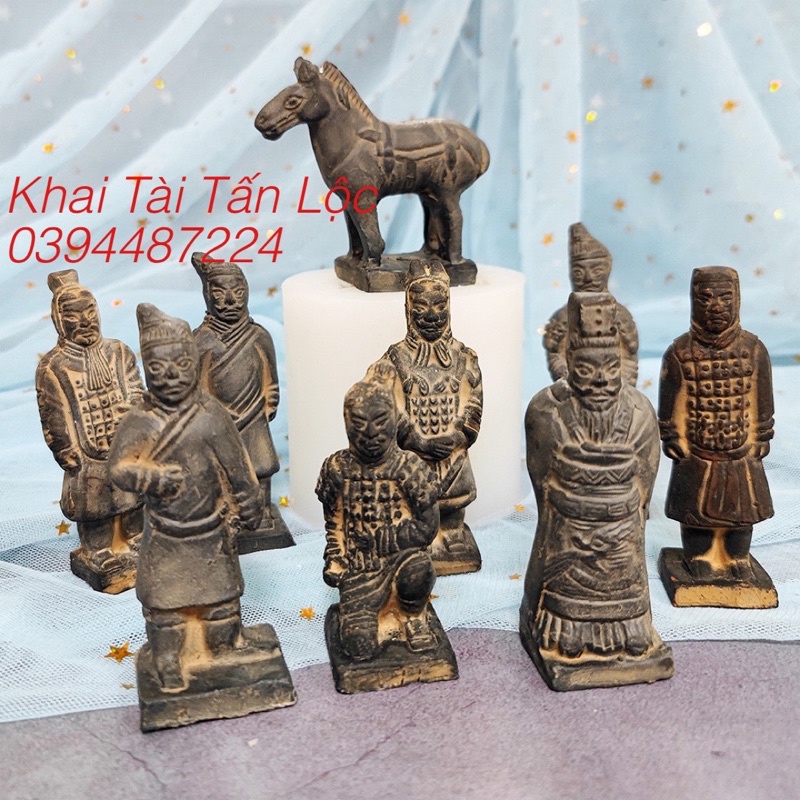 Bộ 9 tượng đất nung cao 9cm mô phỏng đội quân đất nung Tần Thuỷ Hoàng