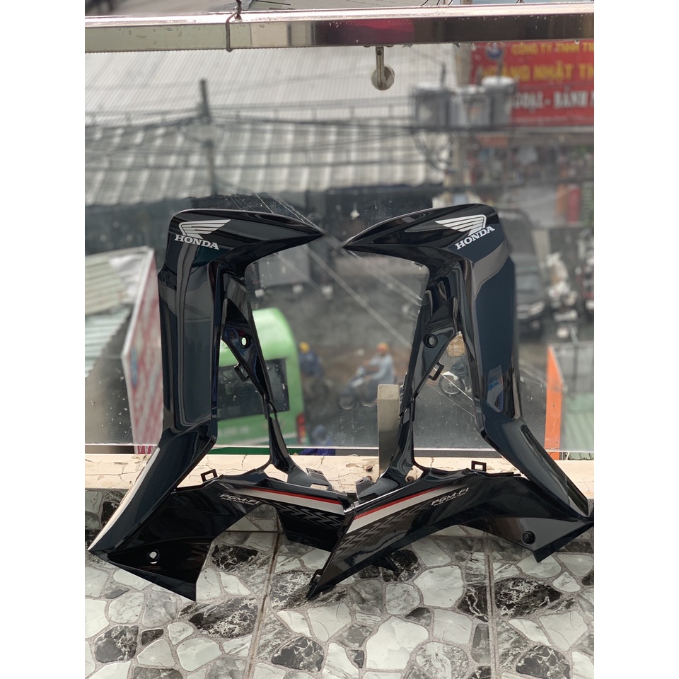 BỬNG FUTURE LED MÀU ĐEN BÓNG ZIN CHÍNH HÃNG HONDA