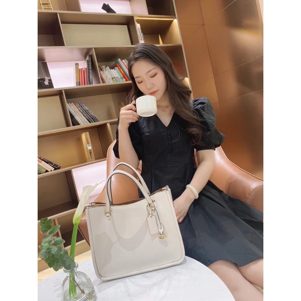 ✨ TÚI COACH DA TYLER CARRYAL 28 C3460