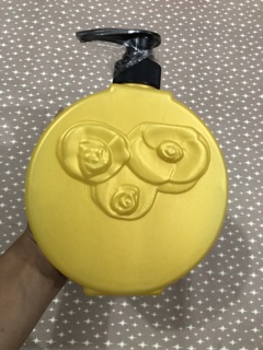 Sữa tắm coco vuông tròn