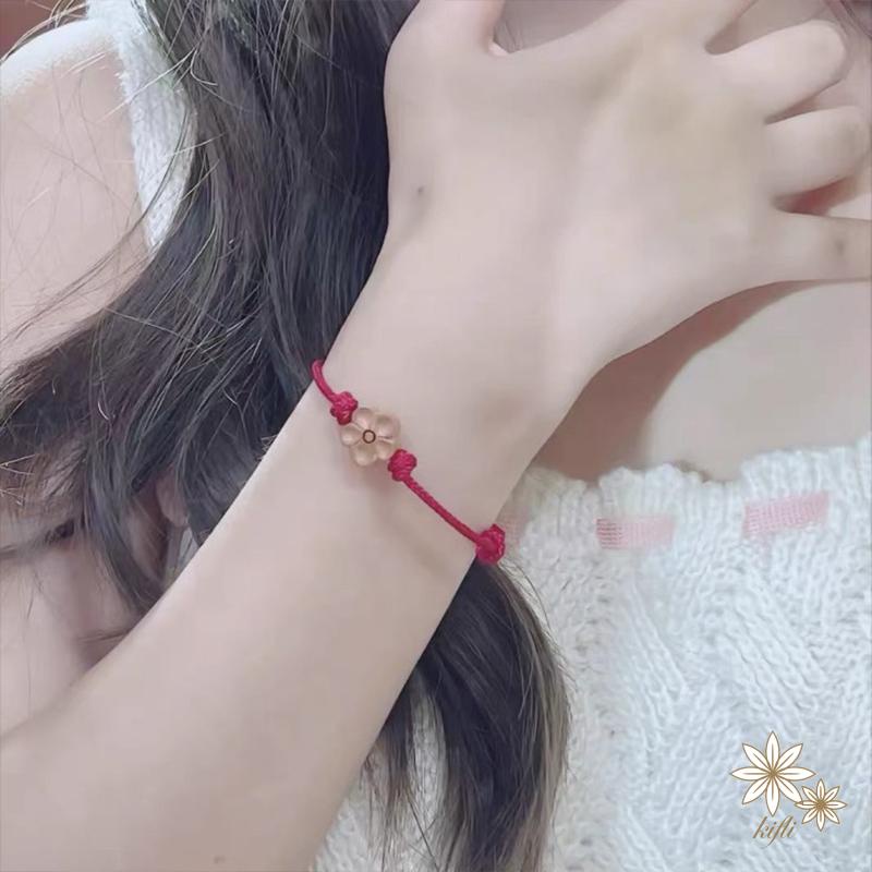 🌸Vòng Đeo Tay May Mắn Bằng Gỗ Đào Khắc Họa Tiết Hoa Mận Xinh Xắn