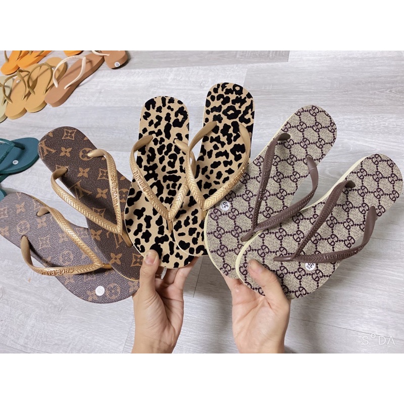 Dép xỏ ngón họa tiết cao cấp