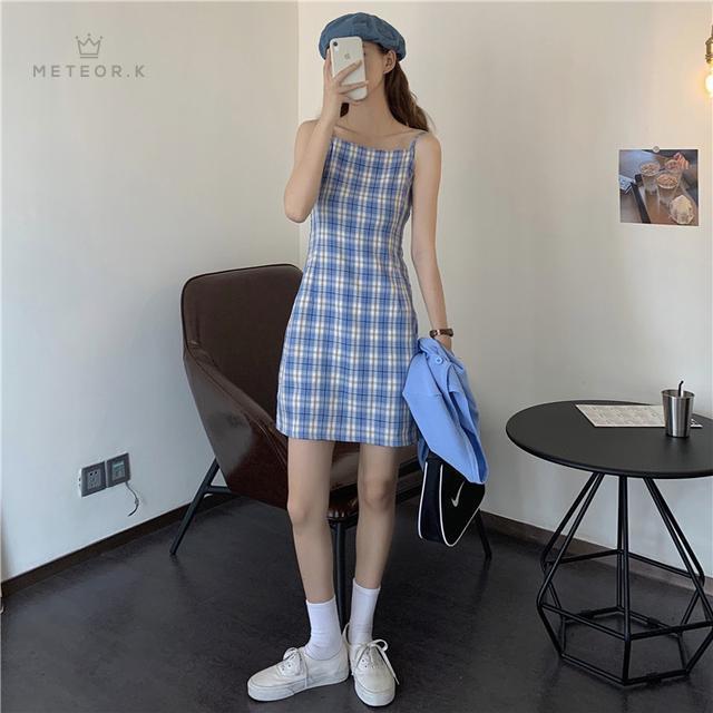 Đầm Dây Họa Tiết Ca Rô Kiểu Dáng Đơn Giản Thời Trang Cho Nữ