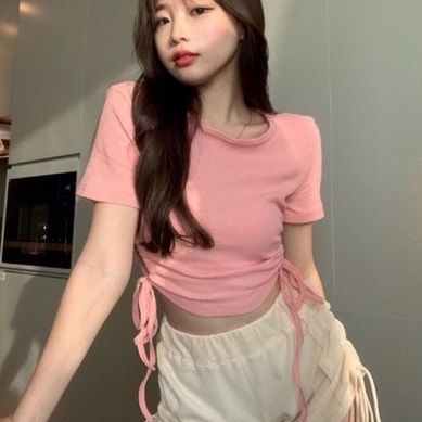 Áo thun trơn rút eo 2 bên năng động và cá tính