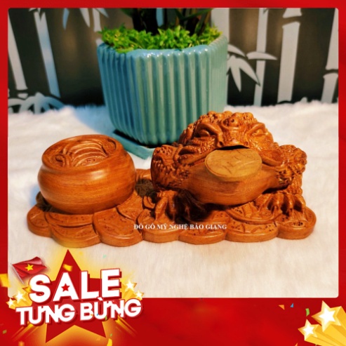 Tượng con cóc trấn chum vàng gỗ hương