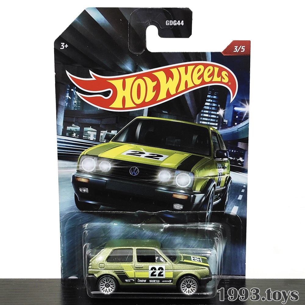 Xe mô hình 1:64 Hot Wheels Cult Racers Series 2021 - Volkswagen Golf MK2 GRP20