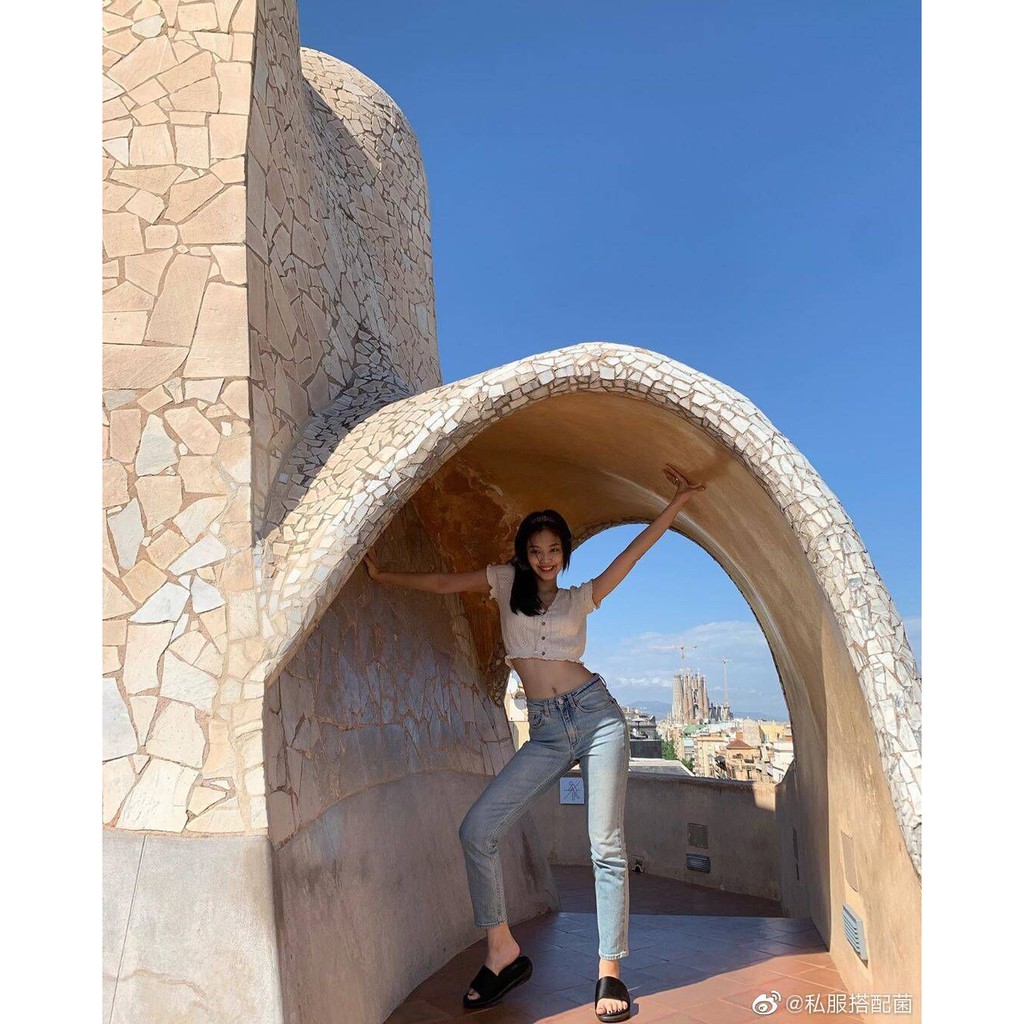 [CÓ SẴN SIZE M] [ có video ảnh thật] Áo croptop Jennie Blackpink | BigBuy360 - bigbuy360.vn