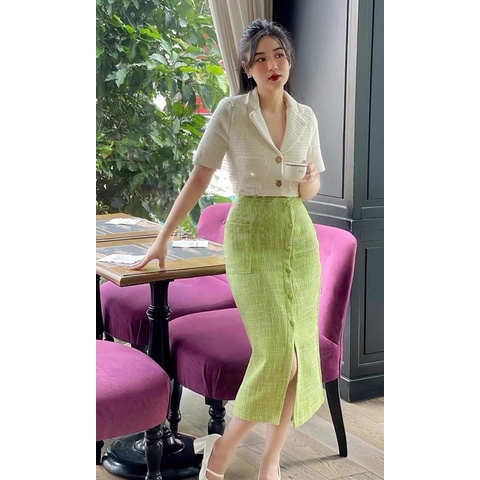 Bộ đồ áo chân váy xanh cốm dạ tweed phong cách thanh lịch