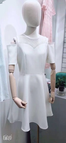 Váy đen hở vai cao cấp đen trắng